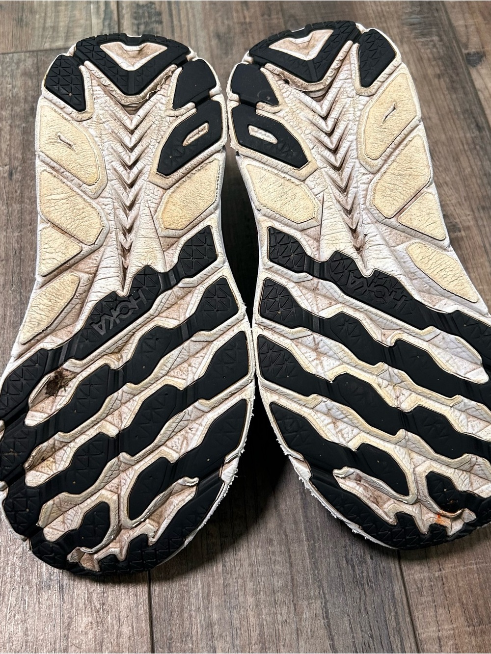 Hoka One One Clifton 8 Athletic Shoes Women's 9 D Pink w/ Black & White Running - Picture 11 of 11